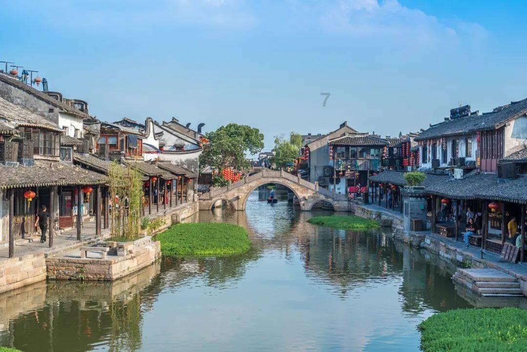 甄嬛竟如此白切黑!明知安陵容多心,为啥还把浮光锦赏给浣碧?